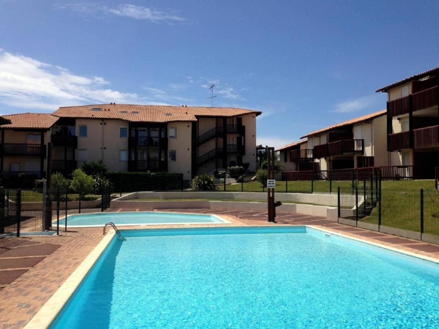 V-Landes 02-Vieux Boucau Appartement 4 Personnes Avec Vue Sur Le Lac Marin Dans Residence Avec Piscine Vieux-Boucau-les-Bains Bagian luar foto